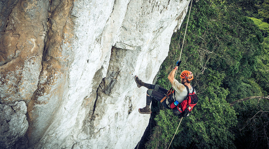 Rappelling, Adventure sports in Himachal